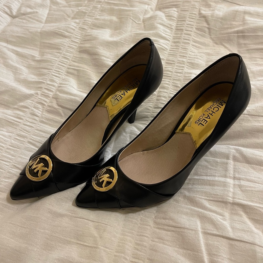 Michael Kors Pumps